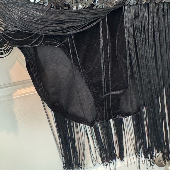 Dansco Dance Costume Black Velvet Blue Sparkle Tassel Skirt Womens Small Medium - Picture 5 of 9